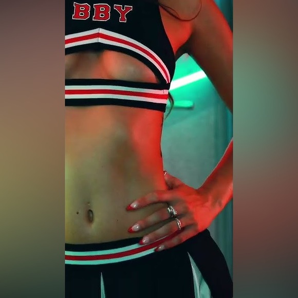 Fashion nova cheer costume - Picture 6 of 8